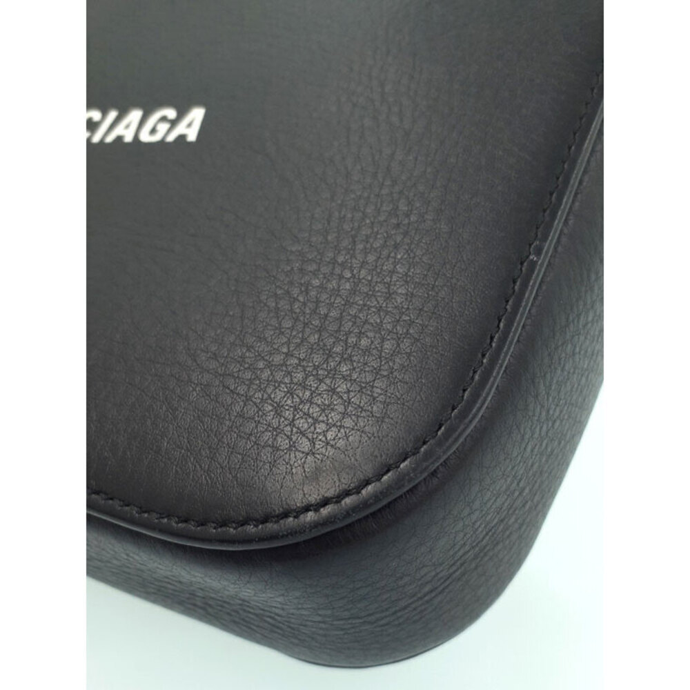 BALENCIAGA Everyday Camera Bag Shoulder - Picture 9 of 9